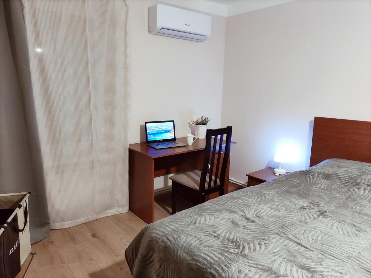 Renovated 1 Bedroom With King Size Bed In Kentron Jerevan Buitenkant foto